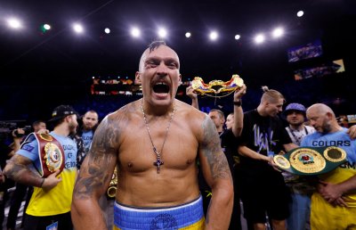 Абсолютният световен шампион в полутежка и тежка категория Олександър Усик