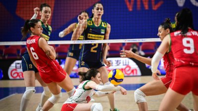 Женският национален отбор по волейбол на България отстъпи на един