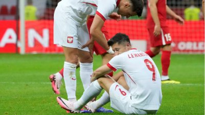 Левандовски аут за първия мач на Полша