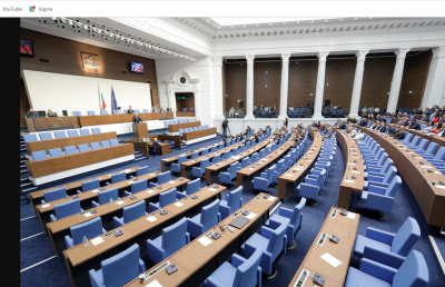 Експерт: 48 депутати могат да свикат НС и без президента