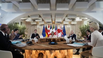 Лидерите на Г 7 се събират тази седмица в Южна
