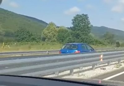 Шофьор кара в насрещното по скоростния път Мездра Ботевград