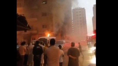 Най малко 35 души загинаха при пожар избухна в жилищна