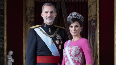 Испания празнува 10 годишнината от коронацията на Фелипе VI Кралското