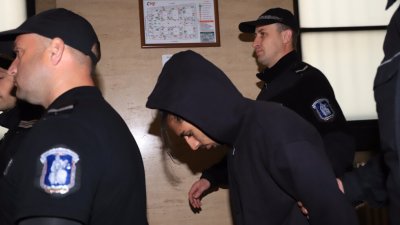 Адриан Антонов се яви в Софийски градски съд за разпределителното