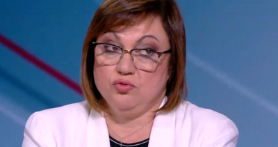 Корнелия Нинова обяви че няма да оттегли оставката си като председател
