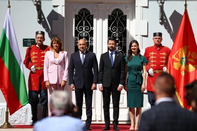 Черногорският премиер не се яви на среща с президента Радев