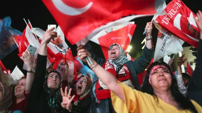 В Турция искат ново преброяване на гласовете