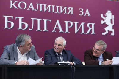 Въпреки патента на БСП: "Коалиция за България" на Румен Петков остава