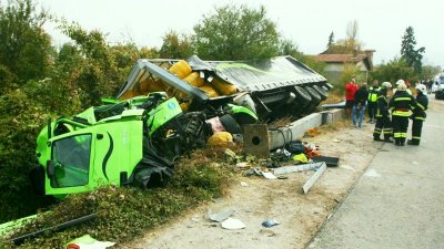 Тираджия загина на магистрала "Тракия"