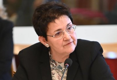 Финансовият министър Людмила Петкова заяви че технически най възможно е