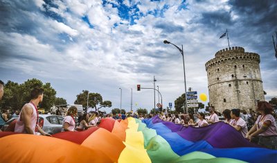Гей парадът в Солун обещава да „смачка“ „София Прайд“
