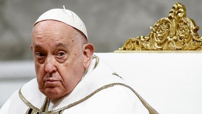 Папа Франциск разчита на Бог да внуши мъдрост на световните лидери