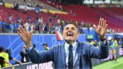 Националният селекционер на Италия Лучано Спалети беше доволен след драматичното