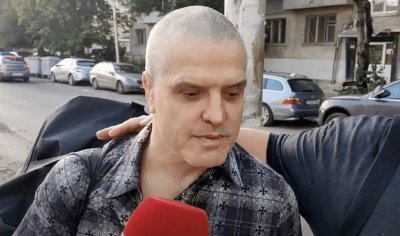 Евелин Банев Брендо поиска от съда в България да търпи