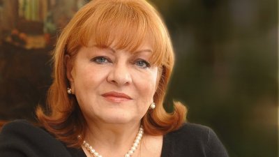 Богдана Карадочева: Ген. Атанасов да дава оставка, аз съм синя до края