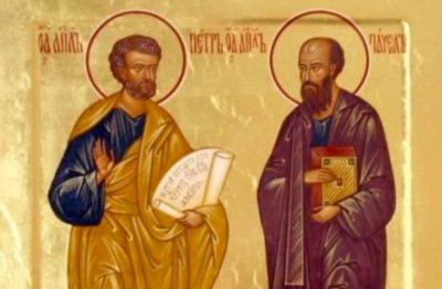 На 29 юни православната църква почита едновременно паметта на великите