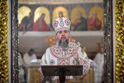 Предстоятелят на Православната църква на Украйна митрополит Епифаний призова новия