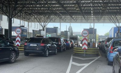 Трафикът е интензивен на някои от граничните контролно пропускателни пунктове  ГКПП с Гърция и Румъния на изход за товарни автомобили