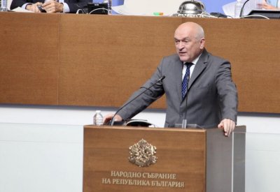 Главчев се обяснява за срещата на НАТО: Не, няма да изпращаме войници в Украйна!