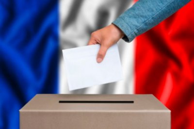 Така го правят французите: Рекордна избирателна активност на първи тур