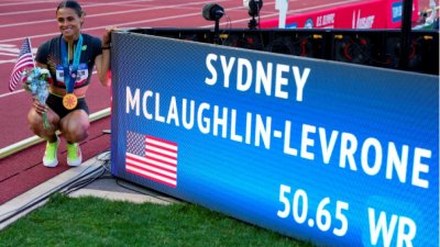 Сидни Маклафлин Леврон постави нов световния рекорд в бягането на