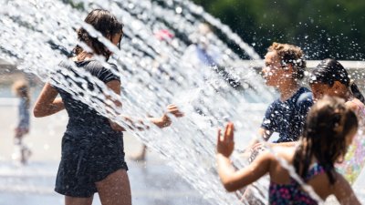 Предупредителен жълт код за горещо време издаде за днес Националният