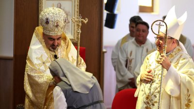 Отец Петко Вълов тържествено беше ръкоположен за епископ на Софийската