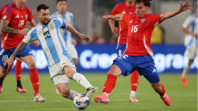 Капитанът на аржентинския национален отбор Лионел Меси все още е