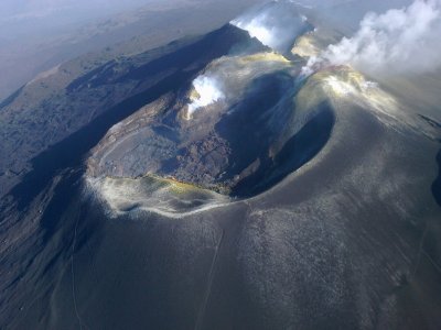 Кратер на вулкана Етна изригна след 4-годишен покой