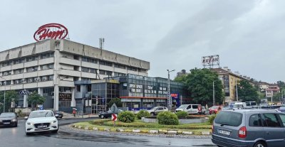 Мъж издъхна докато шофира джипа си в Пловдив