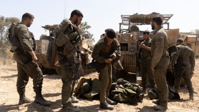 Израел удължи военната служба за мъжете