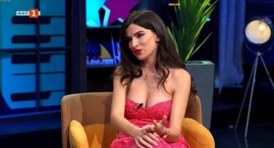 Андреа Банда Банда иска да кара лъскаво порше но гаджето