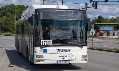 Промяна в движението на две градски автобусни линии се налага