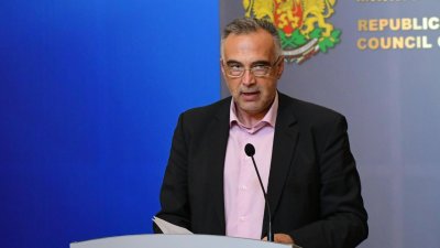 Реакцията на ПП ДБ показва тежка дезориентация в пространството Не знаят