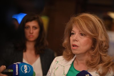 Йотова оптимист за правителство с третия мандат