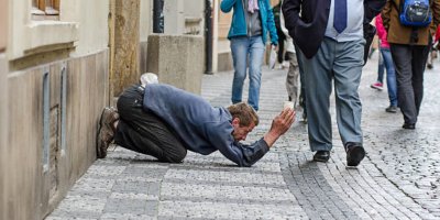 Украински дезертьори налягаха по улиците в Прага