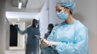 ИПИ предлага да се повишат заплатите на медсестрите