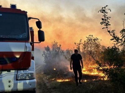 Потушен е пожарът в района на учебен полигон „Елена“