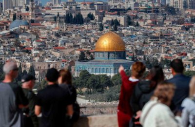 Израел спира екскурзиите до България
