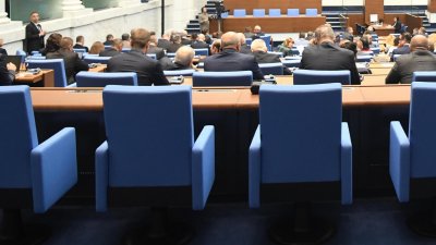 Последна работна седмица на 50 ия парламент На 16 август депутатите