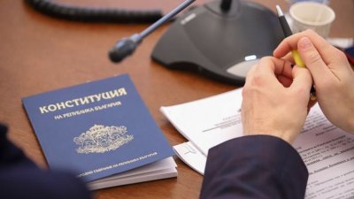 Ветото на президента: Конституционната комисия обсъжда мотивите