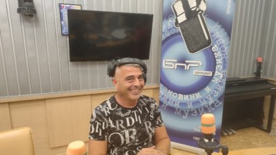 DJ Дими опита да обясни защо не е пуснал "Луда по тебе" на Джокович