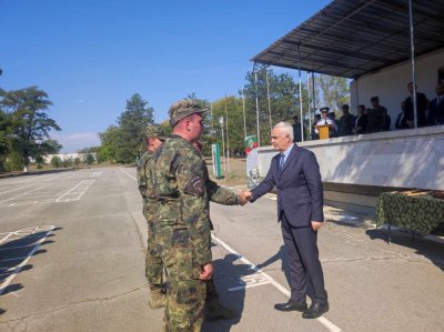 Министър Запрянов: До дни ще са ясни резултатите от черната кутия на разбилия се самолет