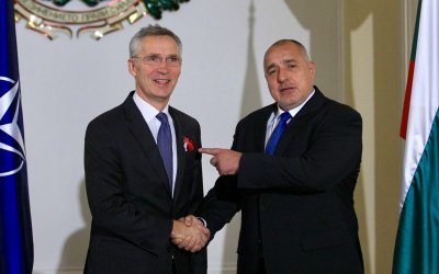 Борисов се похвали на шефа на НАТО с военен бюджет от 3,1 % от БВП