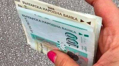 МВР разби фалшива печатница за стотачки