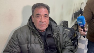 Над един метър сухи треви растели край старото хвостохранилище до