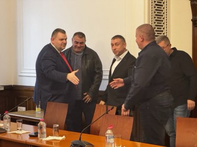 Пеевски към синдикатите в МВР: Имате пълната подкрепа на ДПС-Ново начало