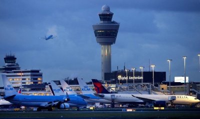 Летище Схипхол отмени повече от сто полета заради силни ветрове