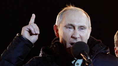 Руският президент Владимир Путин днес обвини Запада че притиска Русия